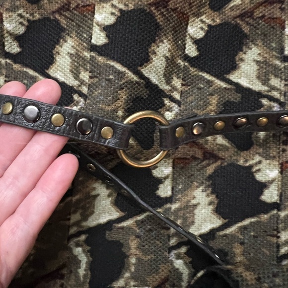 Etcetera size 10 skirt wool/silk excellent condition with gorgeous leather belt - Picture 4 of 6